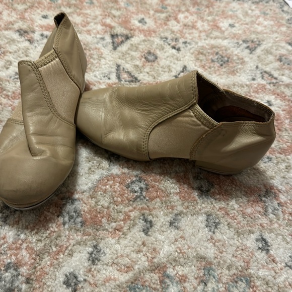 Dance shoes - Revolution Dancewear - Picture 1 of 2